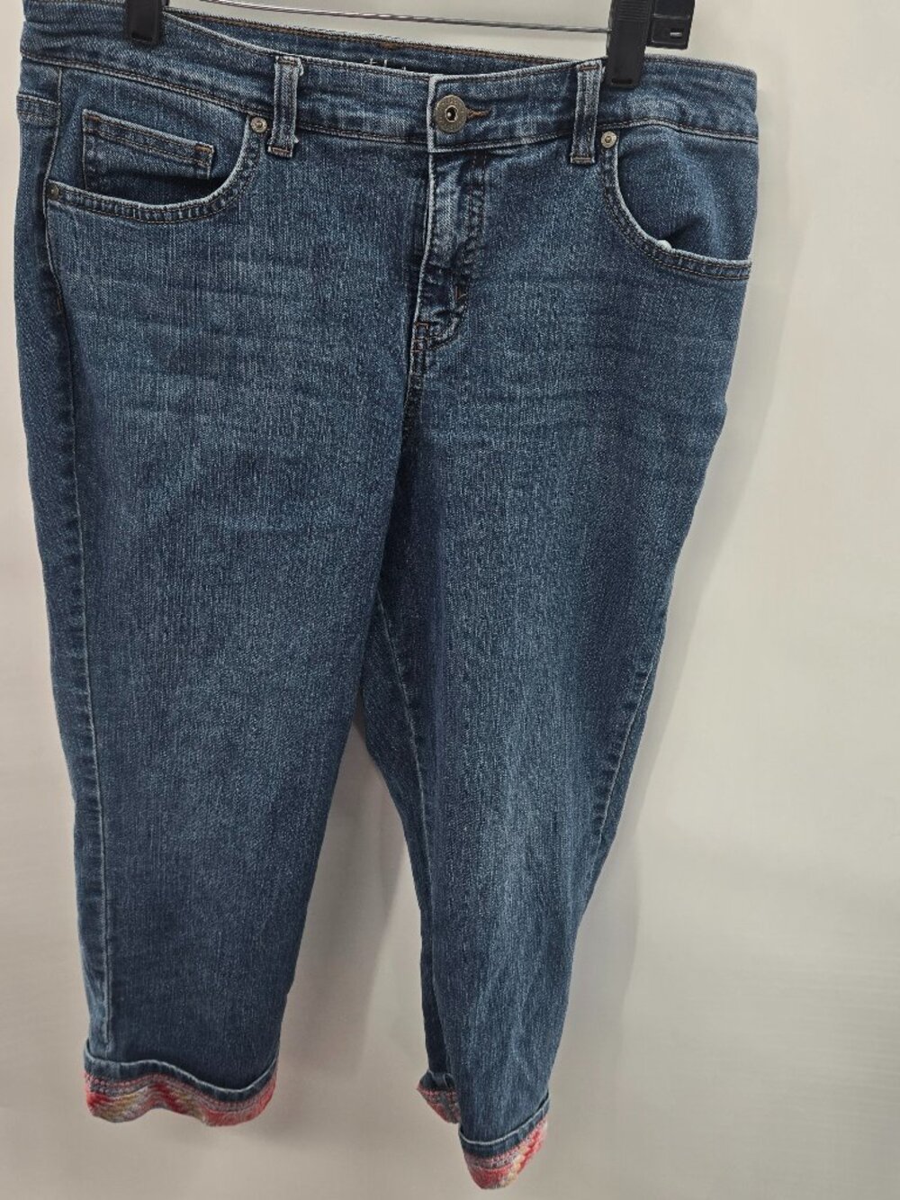 Style & Co Curvy Capri Southwest Boho Embroidery Blue Jeans Size 10